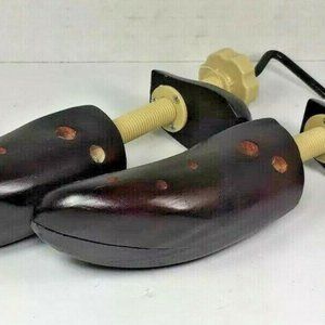 Comfy Puppy Pair of Cedar Two Way Shoe Stretchers